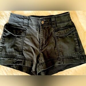 Black Old Navy size extra small high-rise shorts.